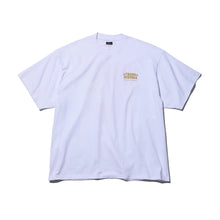 將圖片載入圖庫檢視器 FRESH SERVICE Corporate Printed S/S Tee "On Lines" (White/Mustard)