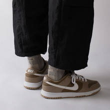 將圖片載入圖庫檢視器 NOZZLE QUIZ Jigsaw Crew Casual Socks (Jigsaw Sand)