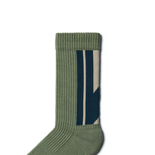 將圖片載入圖庫檢視器 NOZZLE QUIZ Landing Midcalf Socks (Elegant Green)