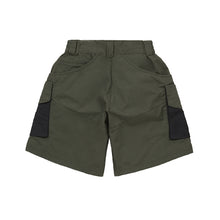 將圖片載入圖庫檢視器 LAKH SUPPLY Slanted Pockets Cargo Shorts (Olive / Black)
