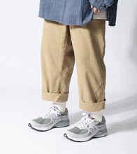 將圖片載入圖庫檢視器 NOZZLE QUIZ O'Skool Casual Socks (O'White)