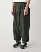 將圖片載入圖庫檢視器 LAKH SUPPLY Balloon Pants (Olive)