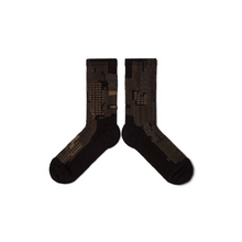 將圖片載入圖庫檢視器 NOZZLE QUIZ Jigsaw Crew Casual Socks (Jigsaw Coal)