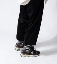 將圖片載入圖庫檢視器 NOZZLE QUIZ O'Skool Casual Socks (O'Black)