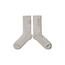 將圖片載入圖庫檢視器 NOZZLE QUIZ Jigsaw Crew Casual Socks (Jigsaw Mud)