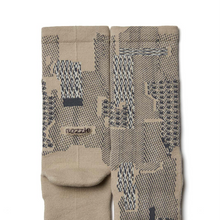 將圖片載入圖庫檢視器 NOZZLE QUIZ Jigsaw Crew Casual Socks (Jigsaw Sand)
