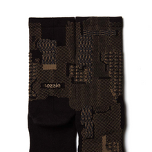 將圖片載入圖庫檢視器 NOZZLE QUIZ Jigsaw Crew Casual Socks (Jigsaw Coal)