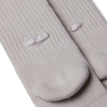 將圖片載入圖庫檢視器 NOZZLE QUIZ Essential Crew FW22 Casual Socks (Crew Mud)
