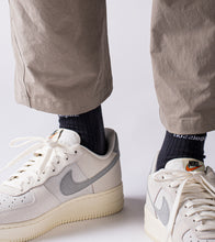 將圖片載入圖庫檢視器 NOZZLE QUIZ Essential FW22 Casual Socks (Night Blue)