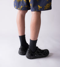 將圖片載入圖庫檢視器 NOZZLE QUIZ Essential FW22 Casual Socks (Night Green)