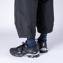 將圖片載入圖庫檢視器 NOZZLE QUIZ WK.P-01 CMX. Midcalf Socks (Navy)