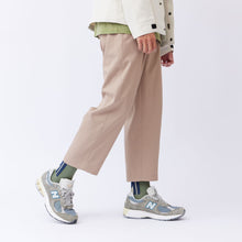 將圖片載入圖庫檢視器 NOZZLE QUIZ Landing Midcalf Socks (Elegant Green)