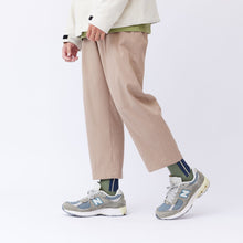 將圖片載入圖庫檢視器 NOZZLE QUIZ Landing Midcalf Socks (Elegant Green)