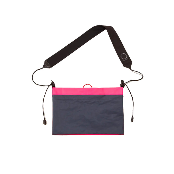 YAMATOMICHI Sacoche (N.Pink/Navy)