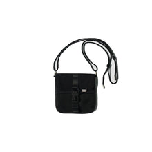 將圖片載入圖庫檢視器 LAKH SUPPLY Dispatchable Shoulder Bag (Black)
