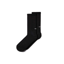 Load image into Gallery viewer, NOZZLE QUIZ Essential Crew FW22 Casual Socks (Crew Black)
