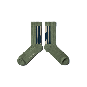 NOZZLE QUIZ Landing Midcalf Socks (Elegant Green)