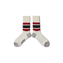 將圖片載入圖庫檢視器 NOZZLE QUIZ O&#39;Skool Casual Socks (O&#39;Red)
