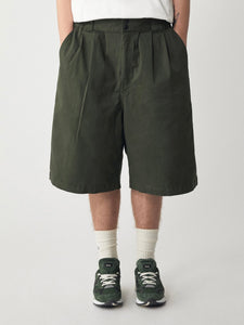 LAKH SUPPLY Wide Cut 3/4 Pants (Olive)